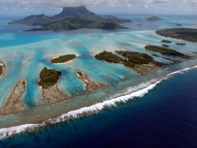 10 крупнейших островов мира